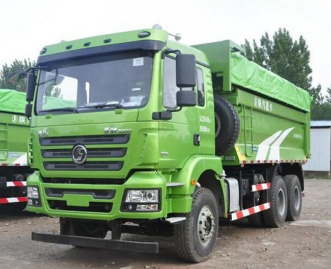 Shacman M3000 8x4 400 pk dumptruck met handgeschakelde transmissie